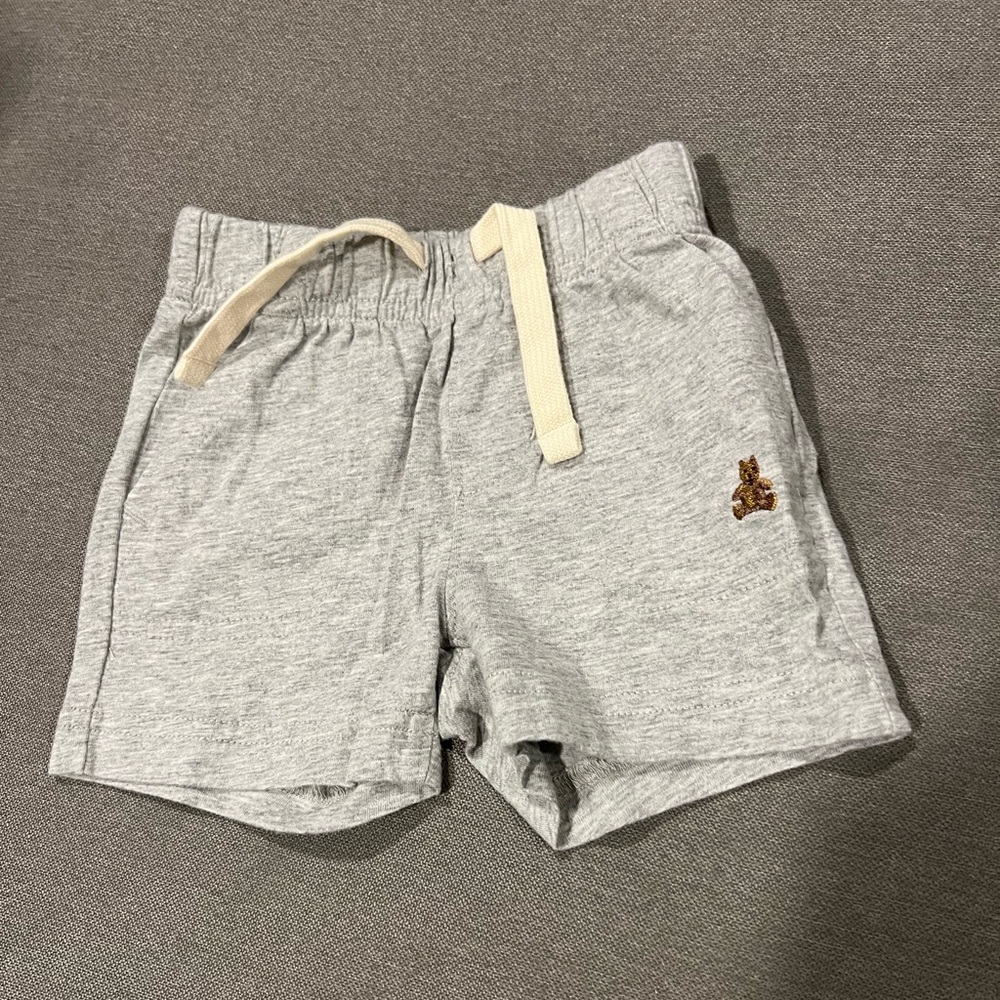 Baby Gap Grey Shorts 3-6m